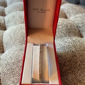 Diamond bracelet